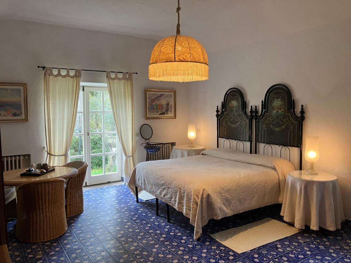 Hotel Villa Clementina Bracciano  Bagian luar foto